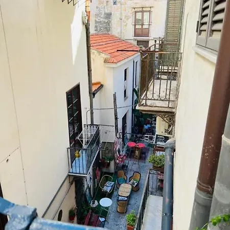 Venezia16home Apartamento *